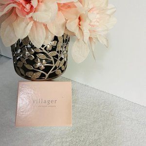 Vintage Villager Liz Claiborne Heart Broach